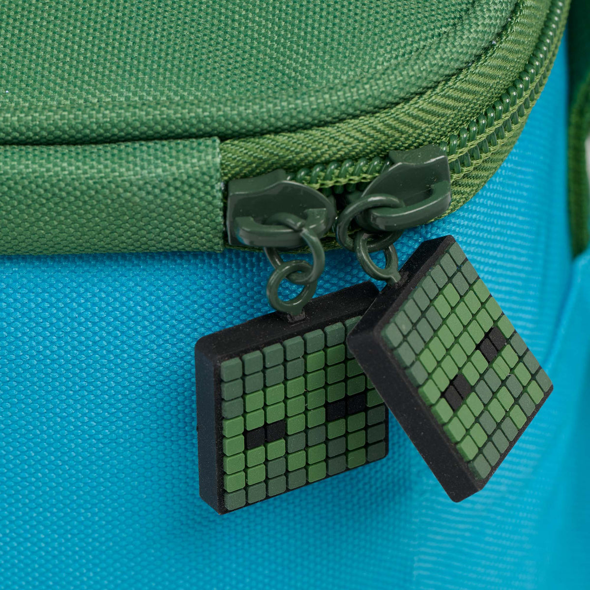 minecraft-chicken-jockey-square-lunch-cooler-bag-r4 00027778-Z.jpg
