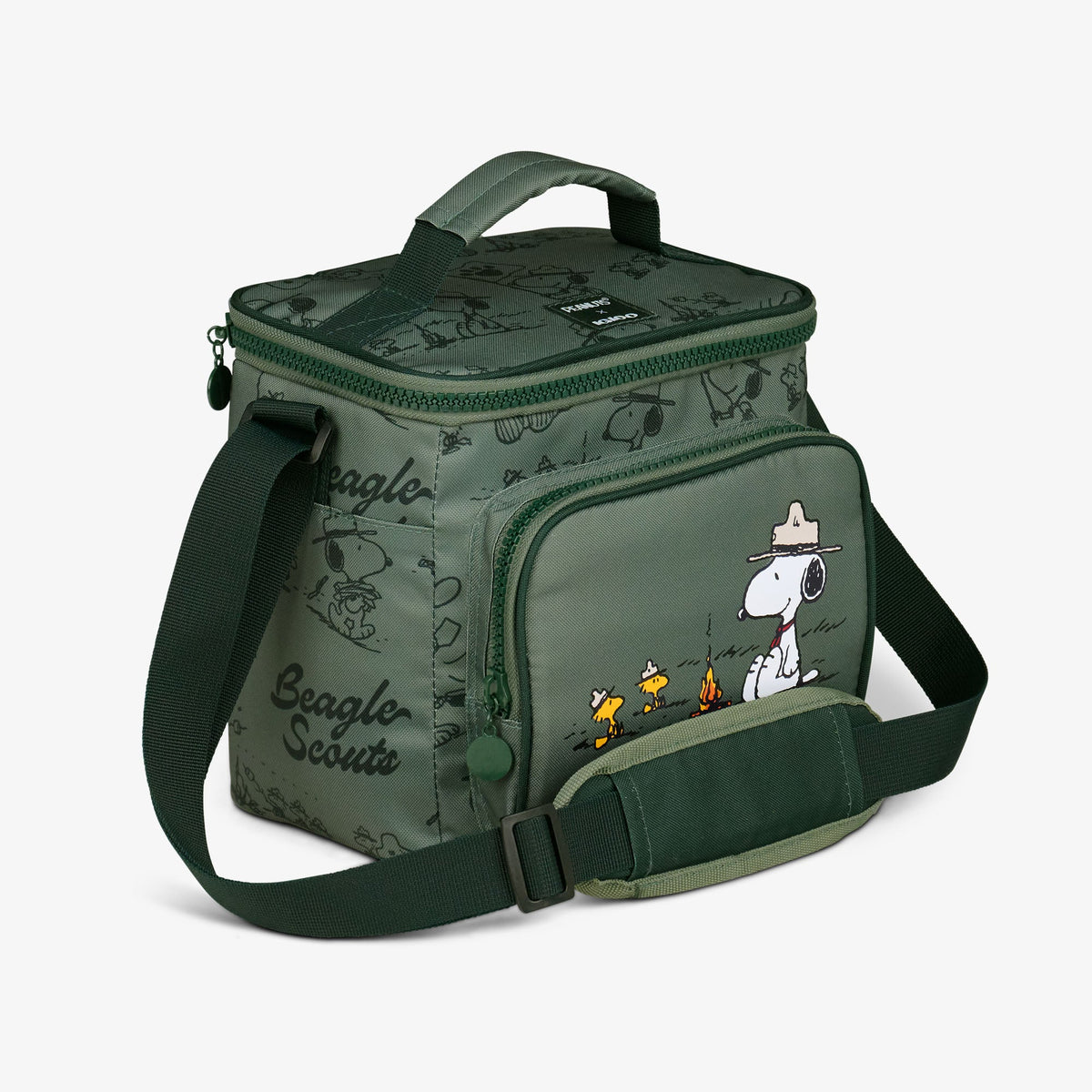 peanuts-beagle-scouts-square-lunch-cooler-bag-g5 00027846-H.jpg