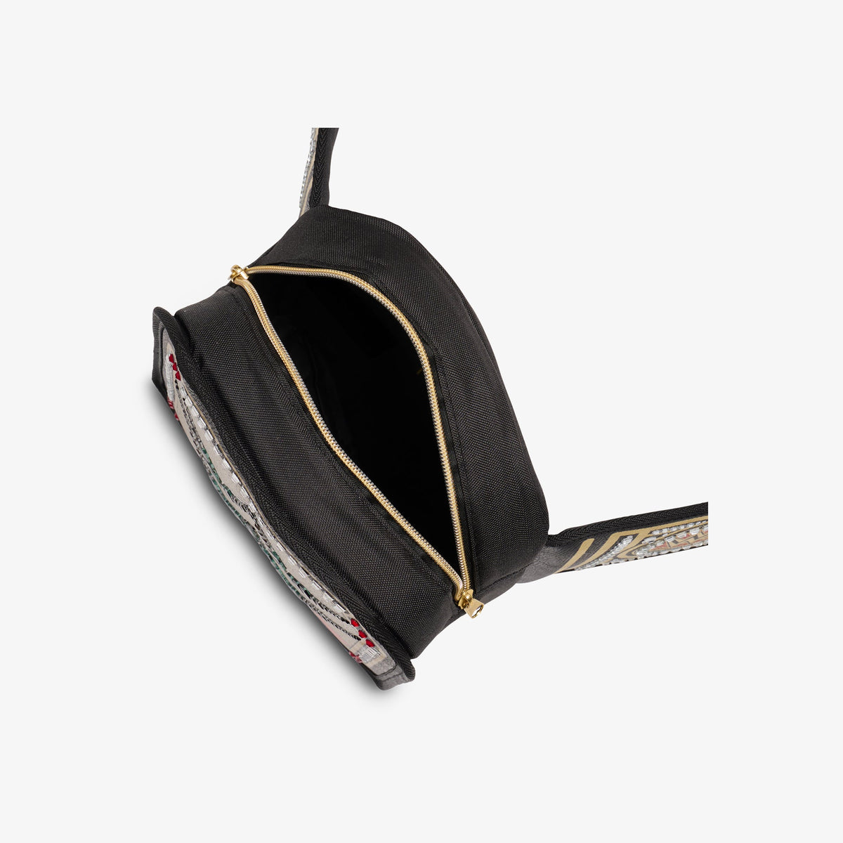 undisputed-wwe-championship-fanny-pack-h5 00027856-O.jpg