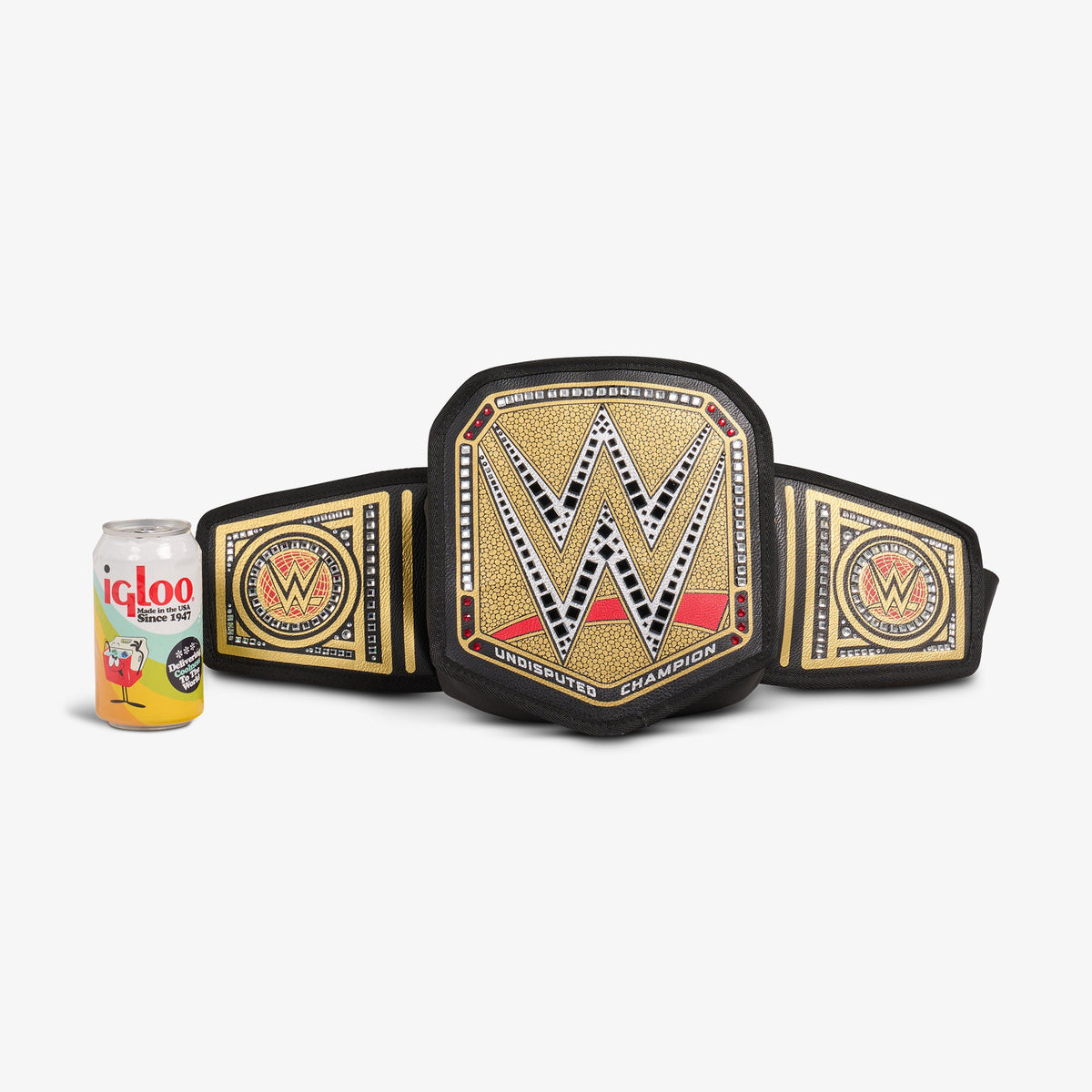 undisputed-wwe-championship-fanny-pack-h5 00027856-P.jpg