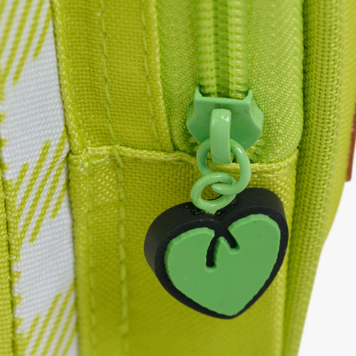 keroppitm-square-lunch-cooler-bag-d2 00028020-Z.jpg