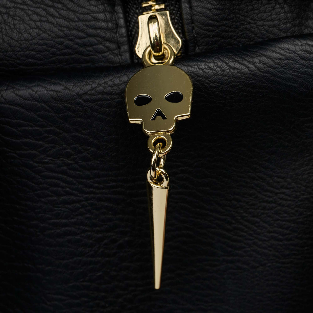 liquid-death-coffin-crossbody-cooler-bag-o7 00028055-Z.jpg