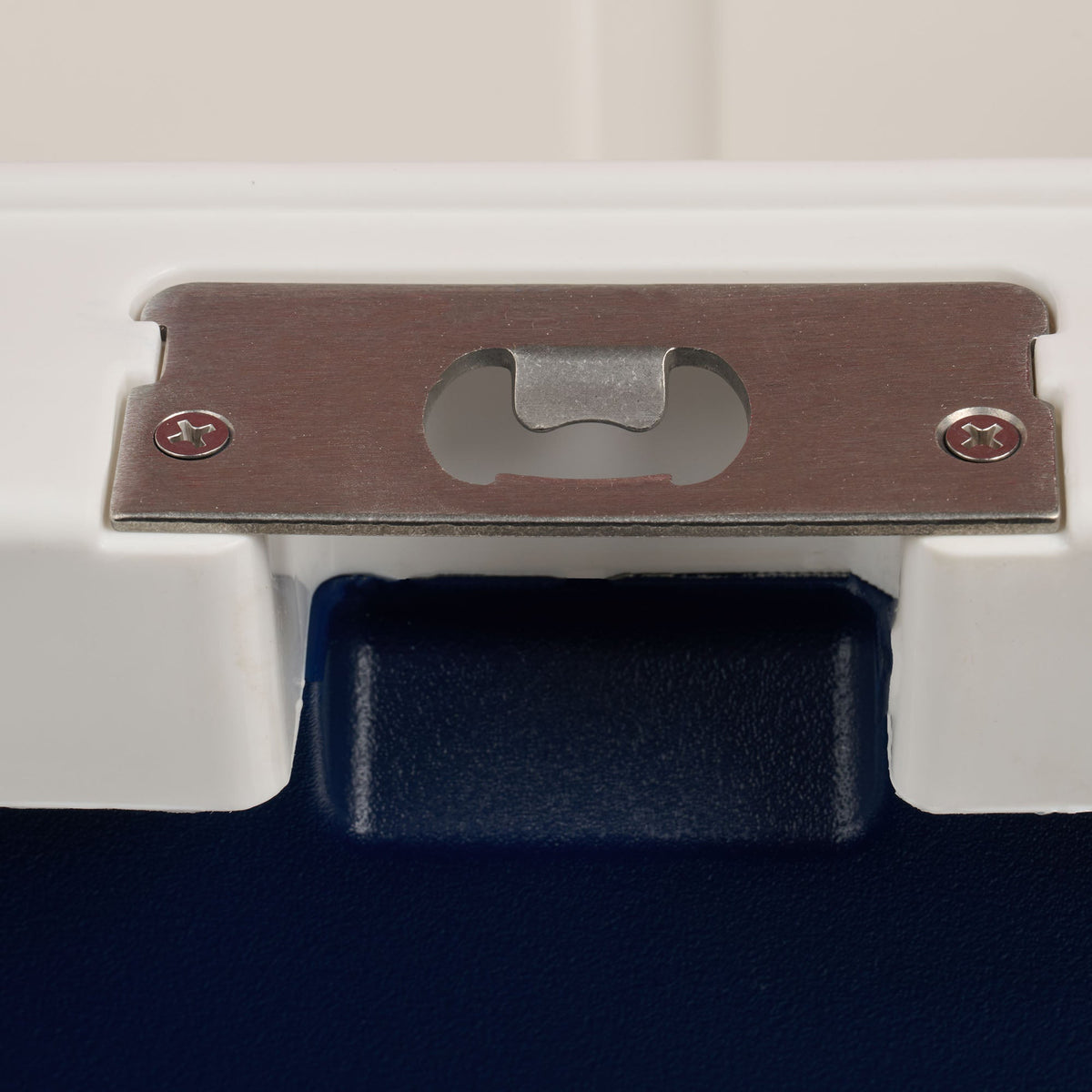 trailmate-25-qt-cooler-p1 00033130-BO.jpg