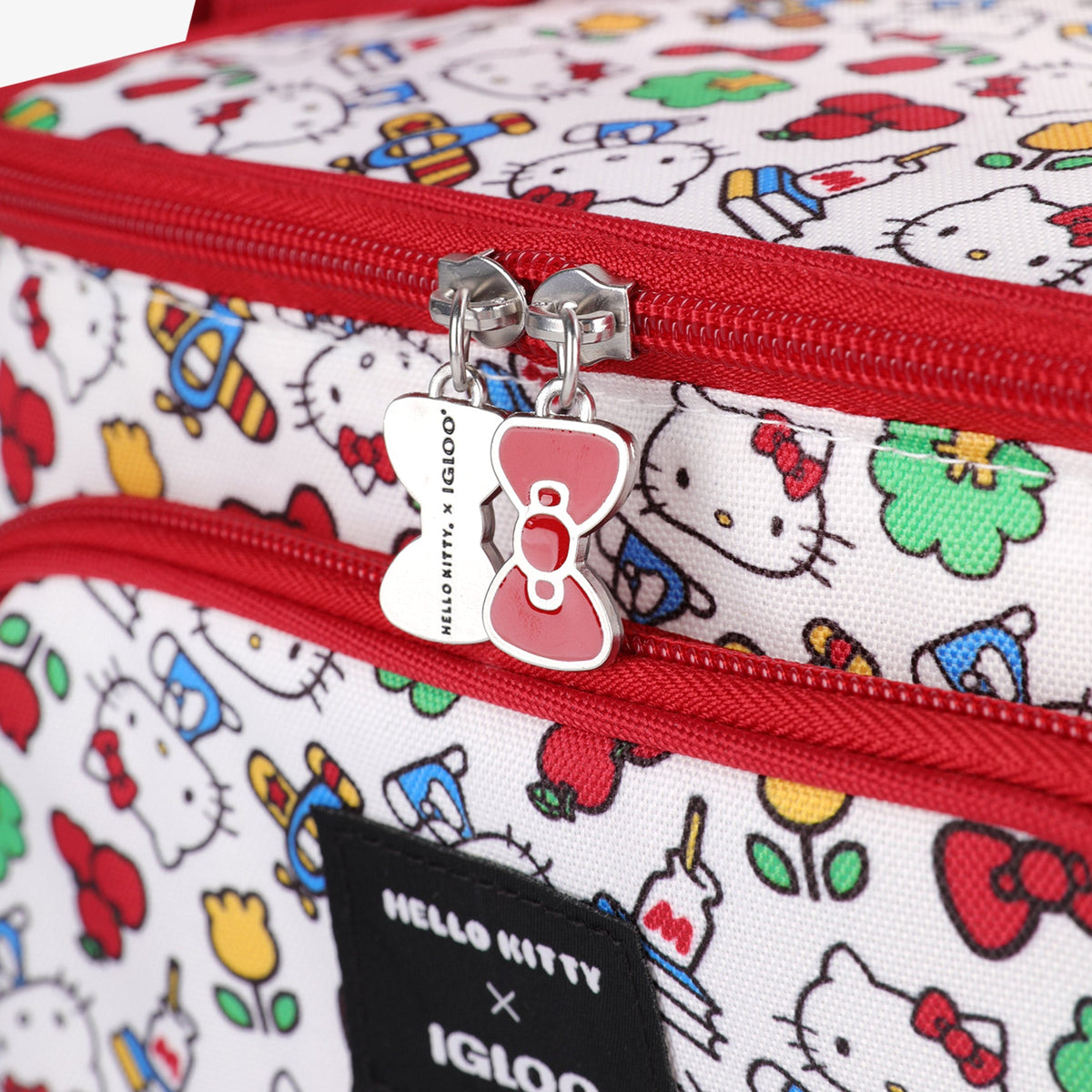 hello-kitty-square-lunch-cooler-bag-m9 00048910-C8.jpg