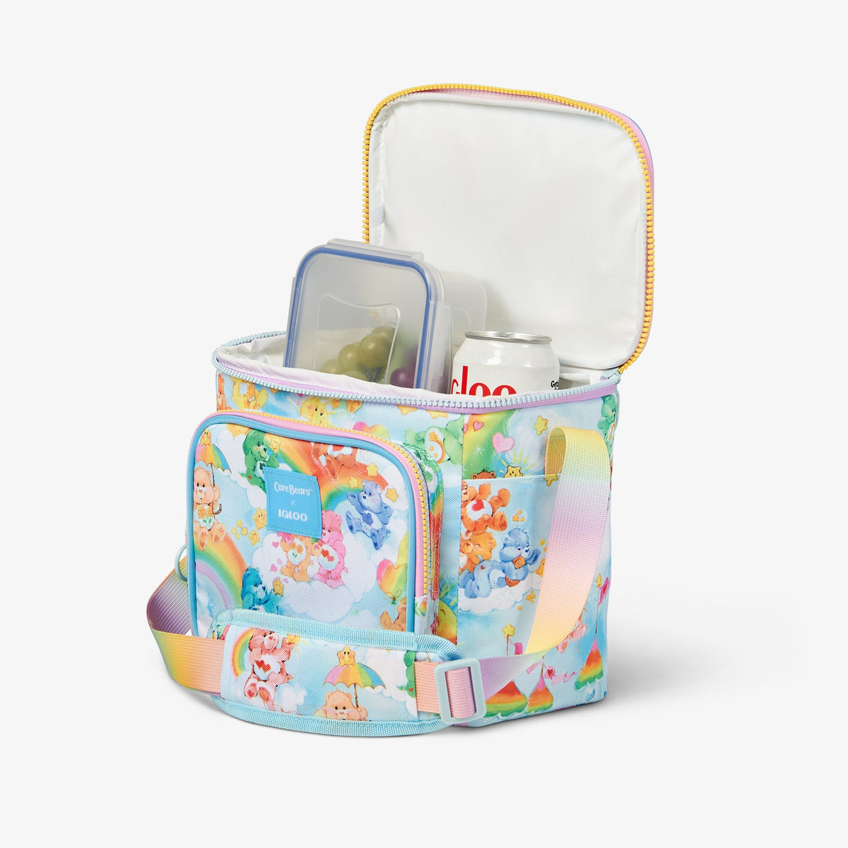 the-care-bearstm-clouds-square-lunch-bag-f0 00066102_3.jpg