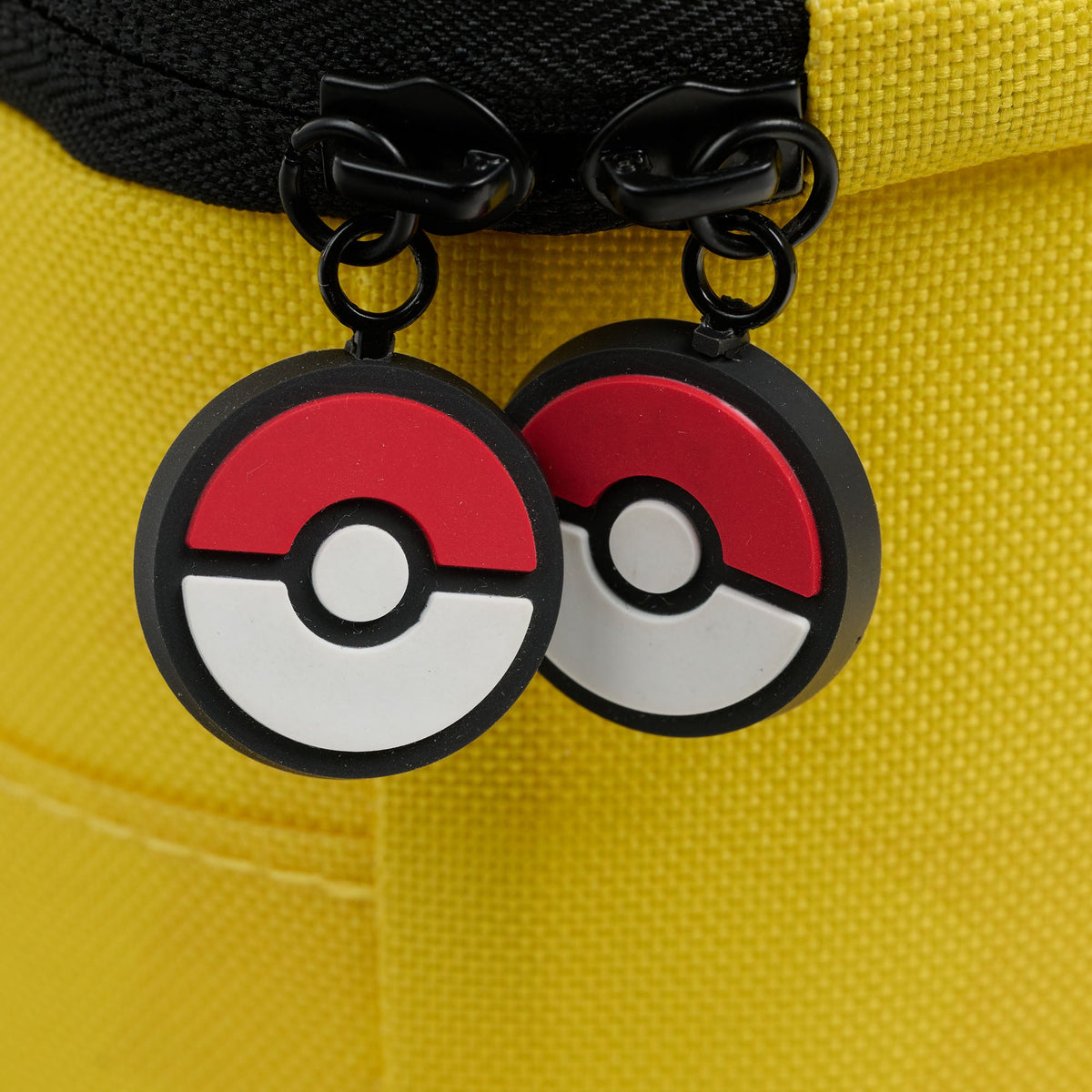 pokemon-pikachu-square-lunch-cooler-bag-h4 00066645-Z.jpg