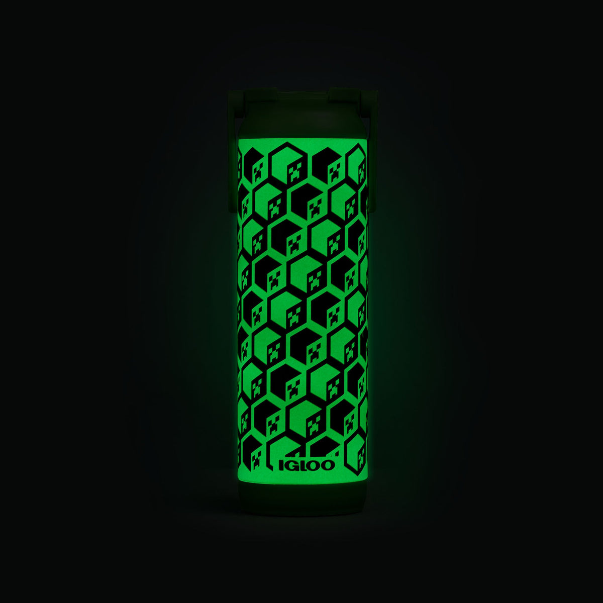 minecraft-creeper-glow-in-the-dark-20-oz-bottle-h9 00071605-GLF.jpg