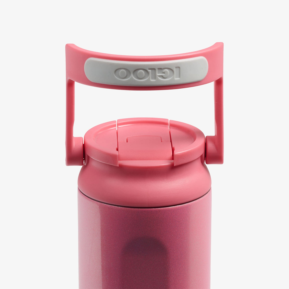 20-oz-sport-sipper-bottle-v9 00071802-HNDL.jpg