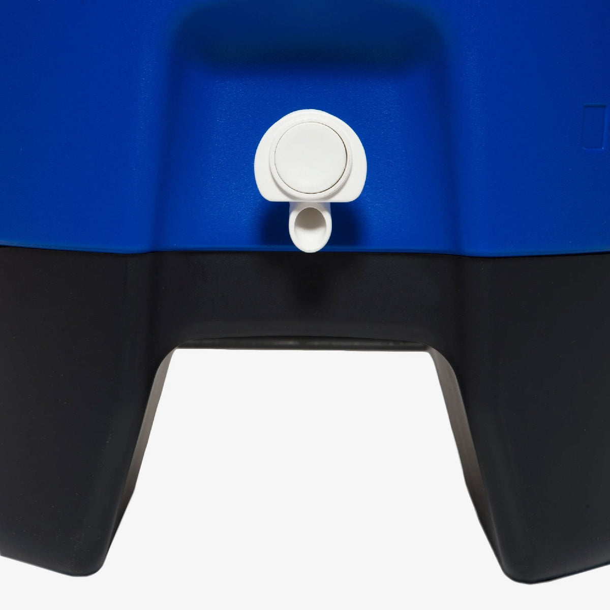sport-5-gallon-roller-water-jug-m0 42115-sport-5-gallon-roller-water-jug-majestic-blue-detail.jpg