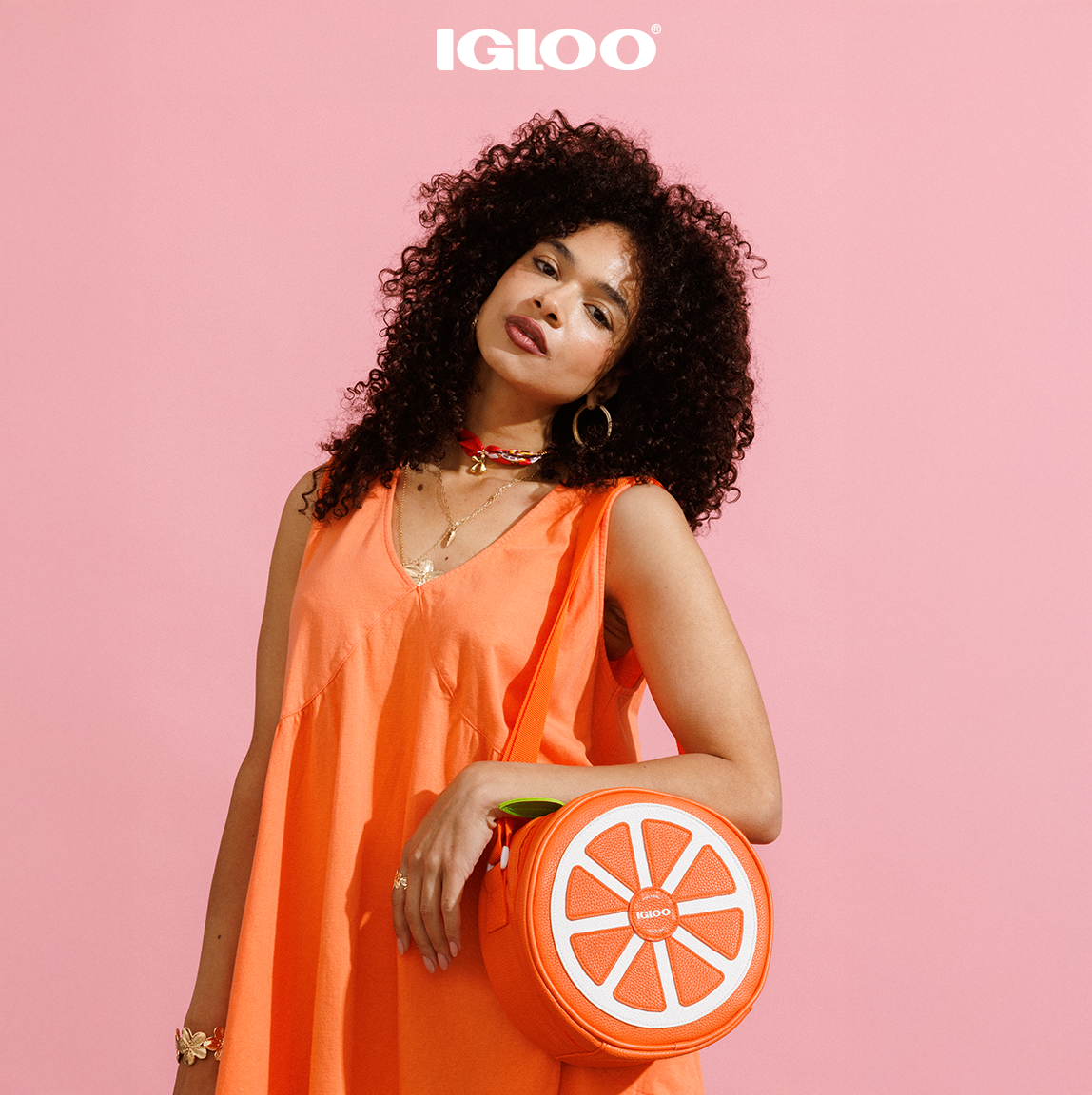 citrus-crossbody-cooler-bag-f8 CitrusDrinkware_social_gif_2o.png
